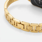 Fede Bangle Band in gold — folding clasp and links
